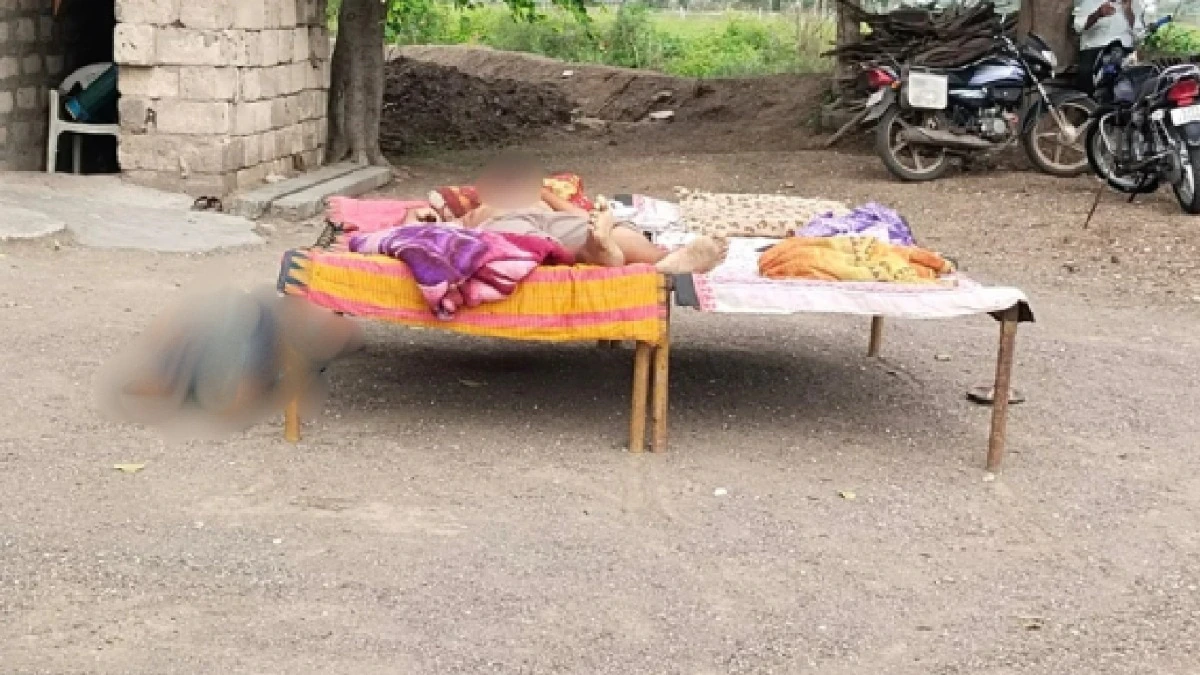 शादी से नाराज पूर्व प्रेमी बना कातिल, महिला और उसके पति की बेरहमी से हत्या l