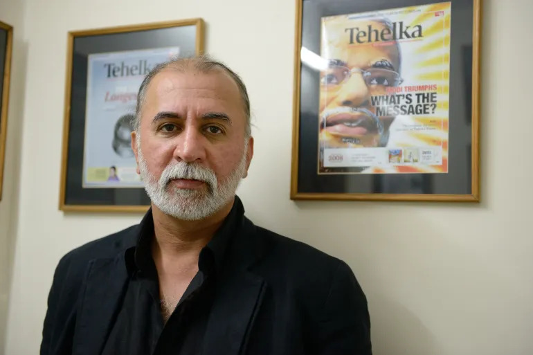 भारतीय अदालत ने रेप के मामले में एक हाई-प्रोफ़ाइल पत्रकार TARUN TEJPAL को 10 साल की सज़ा सुनाई।
