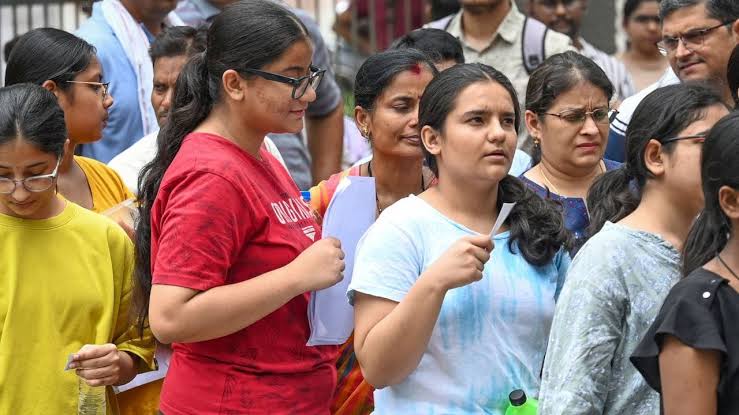 NEET UG काउंसलिंग 2026 का राउंड-2 रिजल्ट जारी, उम्मीदवारों को मिली सीटें