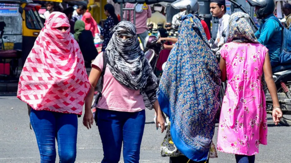 Maharashtra Heatwave Alert: मुंबई समेत कई इलाकों में बढ़ेगी गर्मी, जानें IMD का ताजा अपडेट