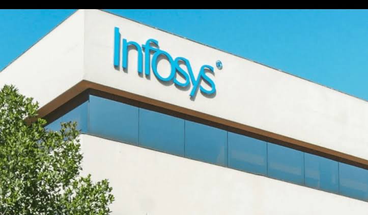 AI और कमजोर मांग के बीच Infosys ने घटाया रेवेन्यू ग्रोथ का अनुमान